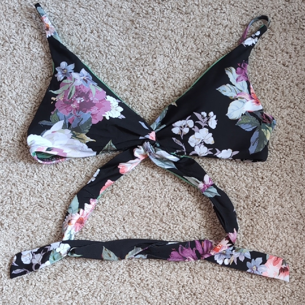 BECCA Green and Black Bikini Top with Twist Detail